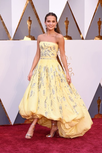 Mandatory Credit: Photo by David Fisher/REX/Shutterstock (5599371q) Alicia Vikander 88th Annual Academy Awards, Arrivals, Los Angeles, America - 28 Feb 2016